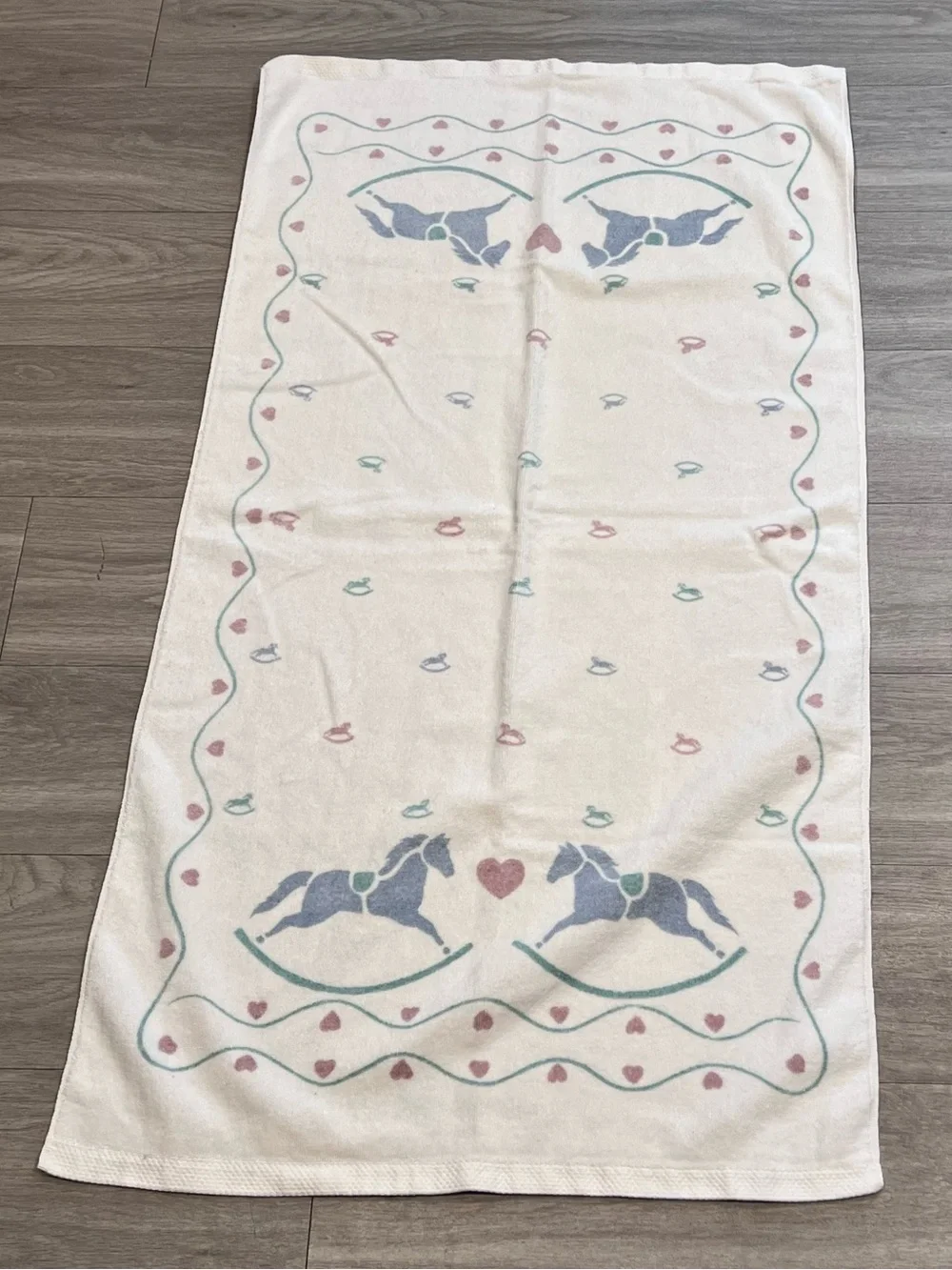 Vintage Fieldcrest Rocking Horse 2 Pc Towel Set